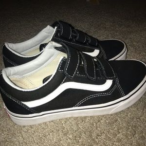 Women’s black Velcro low top Vans